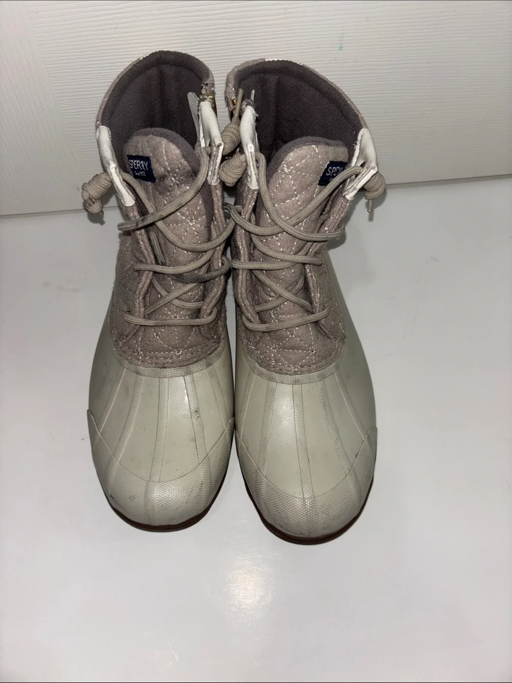 Sperry Women's Light Gray Quilted Waterproof Duck Boots
